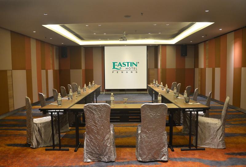 Eastin Hotel Penang Sungai Dua Bukit Bagian luar foto